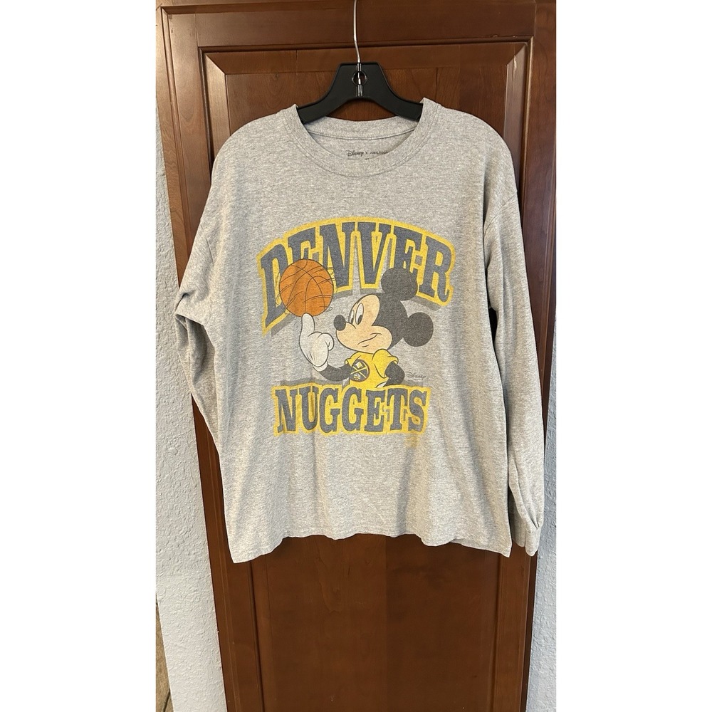 Disney x Junk Food  Denver Nuggets Gray Mickey Mouse Long Sleeve T-Shirt Medium